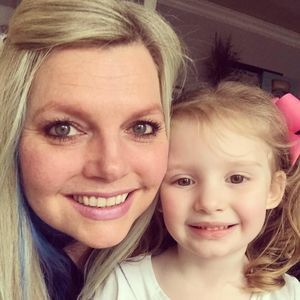 Meet your Posher, Deanie